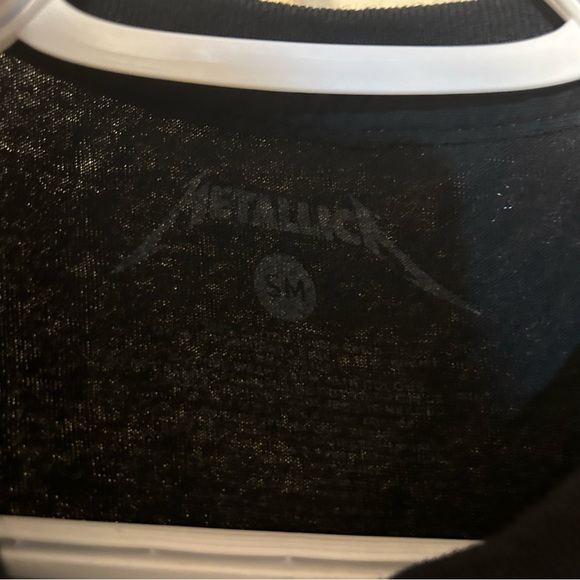 Metallica graphic t shirt - Picture 2 of 2
